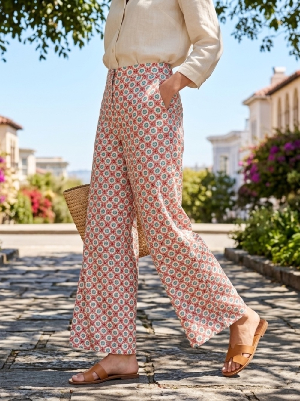 Ann Taylor Geometric Pull On Wide Leg Palazzo Pants Small Like New W/ Pockets